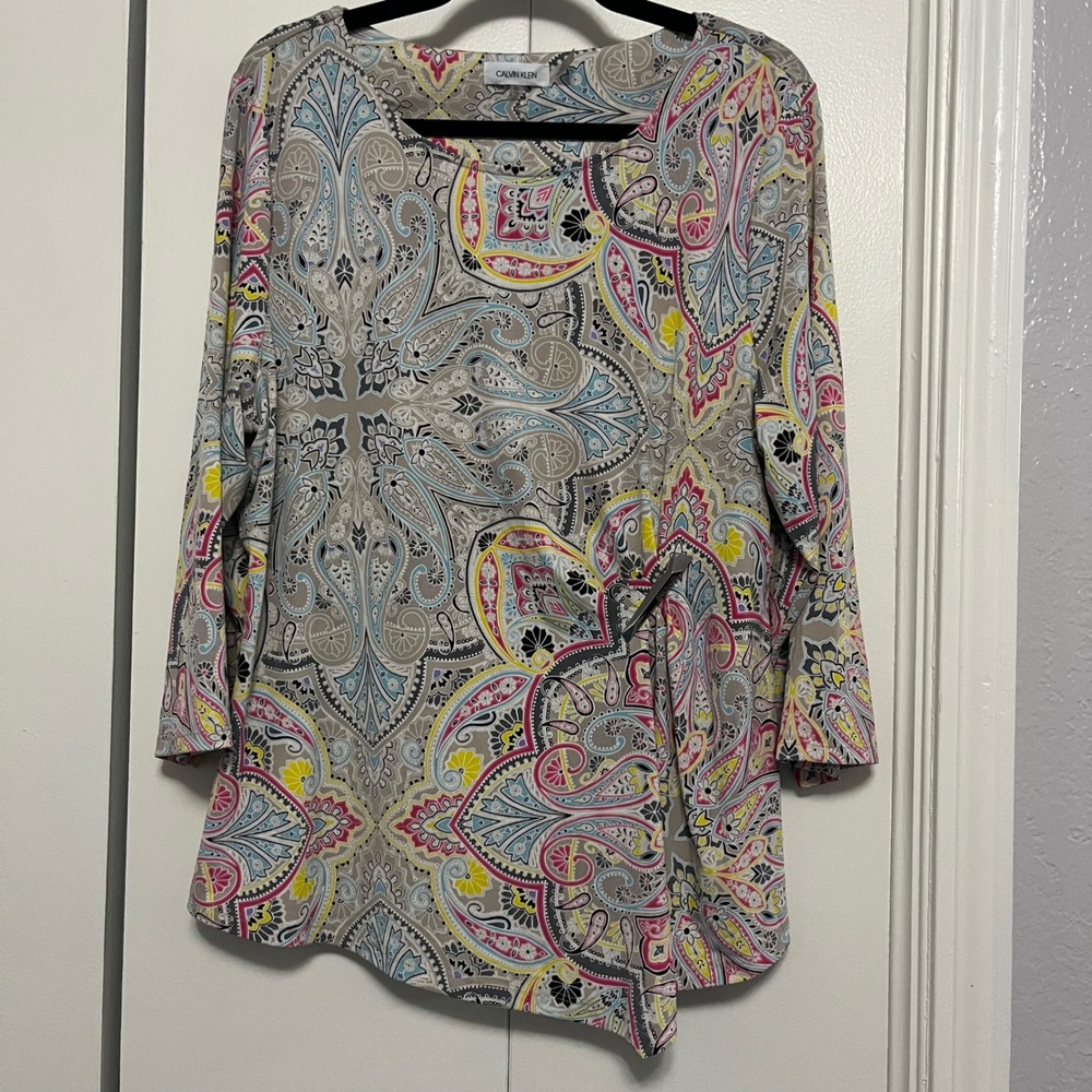 Calvin Klein Women's Paisley Print 3/4 Sleeve Pullover Top Blouse